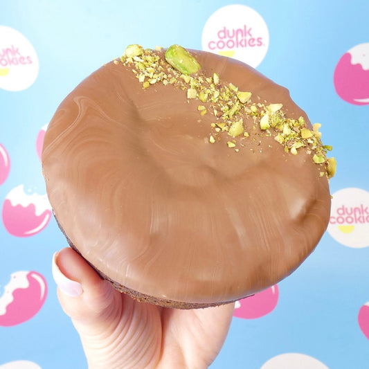Chocolate Dubai Chocolate Pistachio Stuffed Deep Dish Cookie