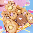 Load image into Gallery viewer, Dunk n' Share Mini Egg Gift Box
