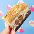 Load image into Gallery viewer, Mini Egg Party Brookie
