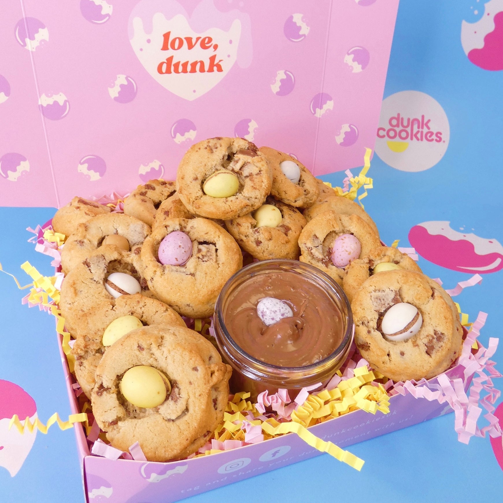 Dunk n' Share Mini Egg Gift Box