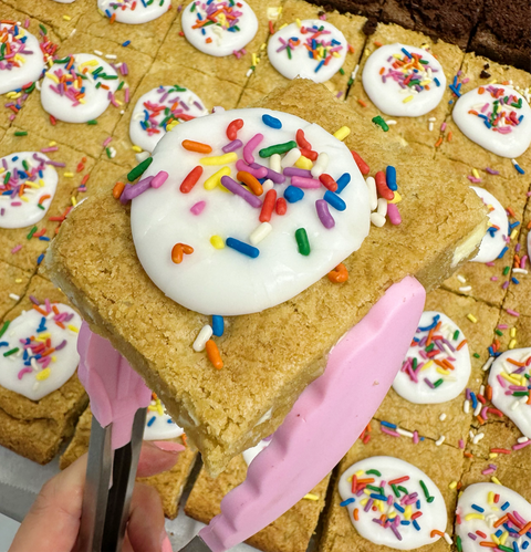 Old School Cake Cookie Slice